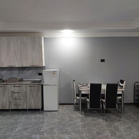Apartment Beso Кутаїсі Екстер'єр фото