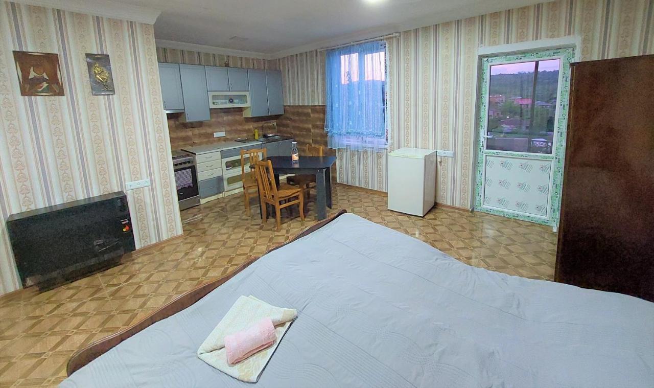 Apartment Beso Кутаїсі Екстер'єр фото