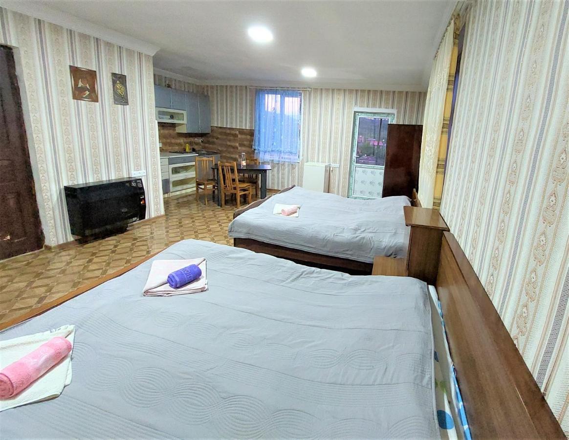 Apartment Beso Кутаїсі Екстер'єр фото
