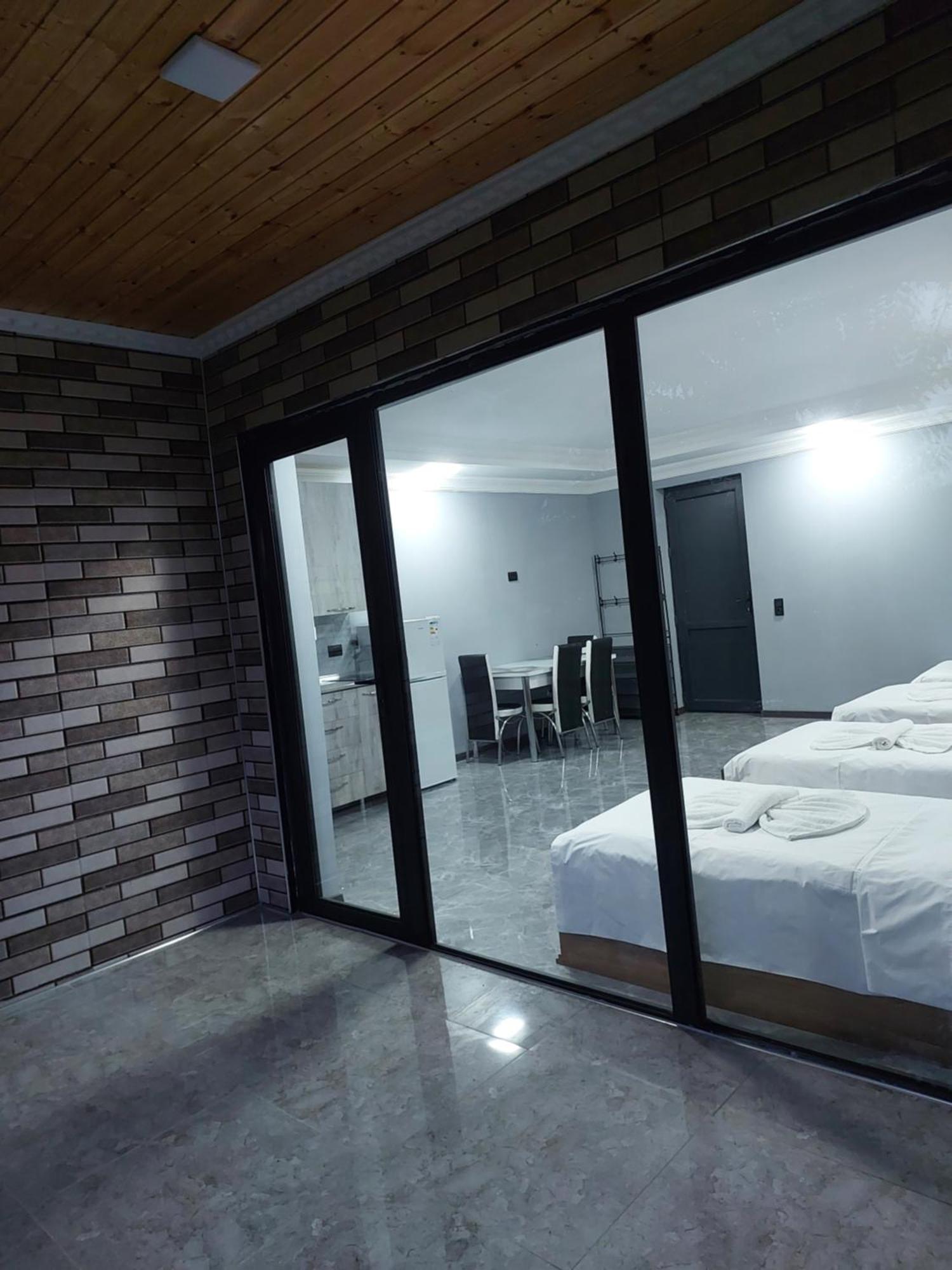 Apartment Beso Кутаїсі Екстер'єр фото