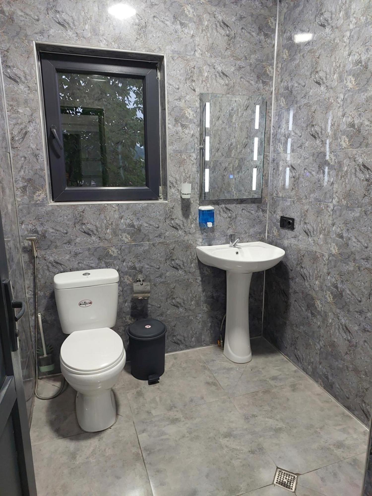 Apartment Beso Кутаїсі Екстер'єр фото
